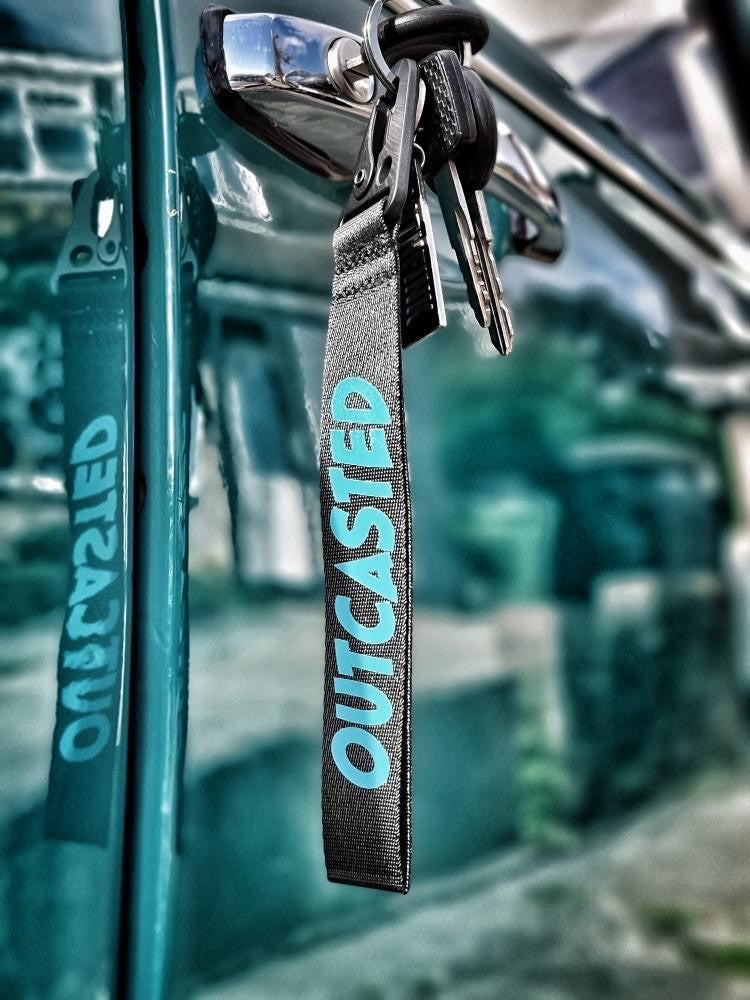 OUTCASTED MINI LANYARD