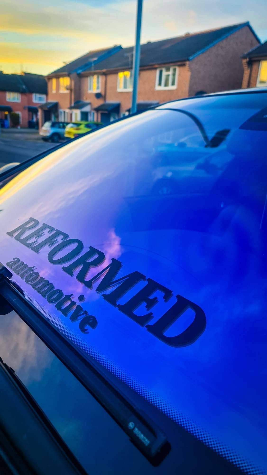550MM REFORMED AUTOMOTIVE STRAIGHT STICKER